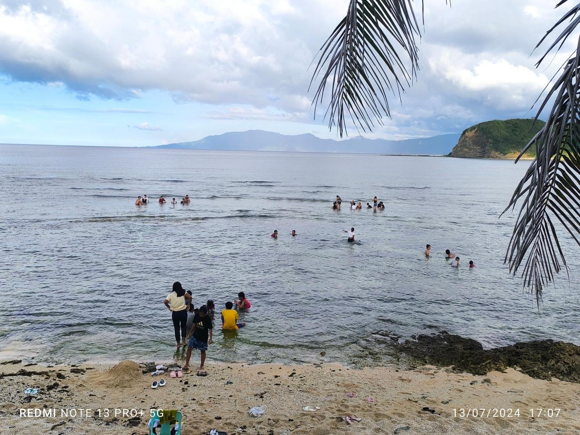 Jay Henry Transient Beach House, B Pagudpud, Blue Lagoon Beach Buitenkant foto